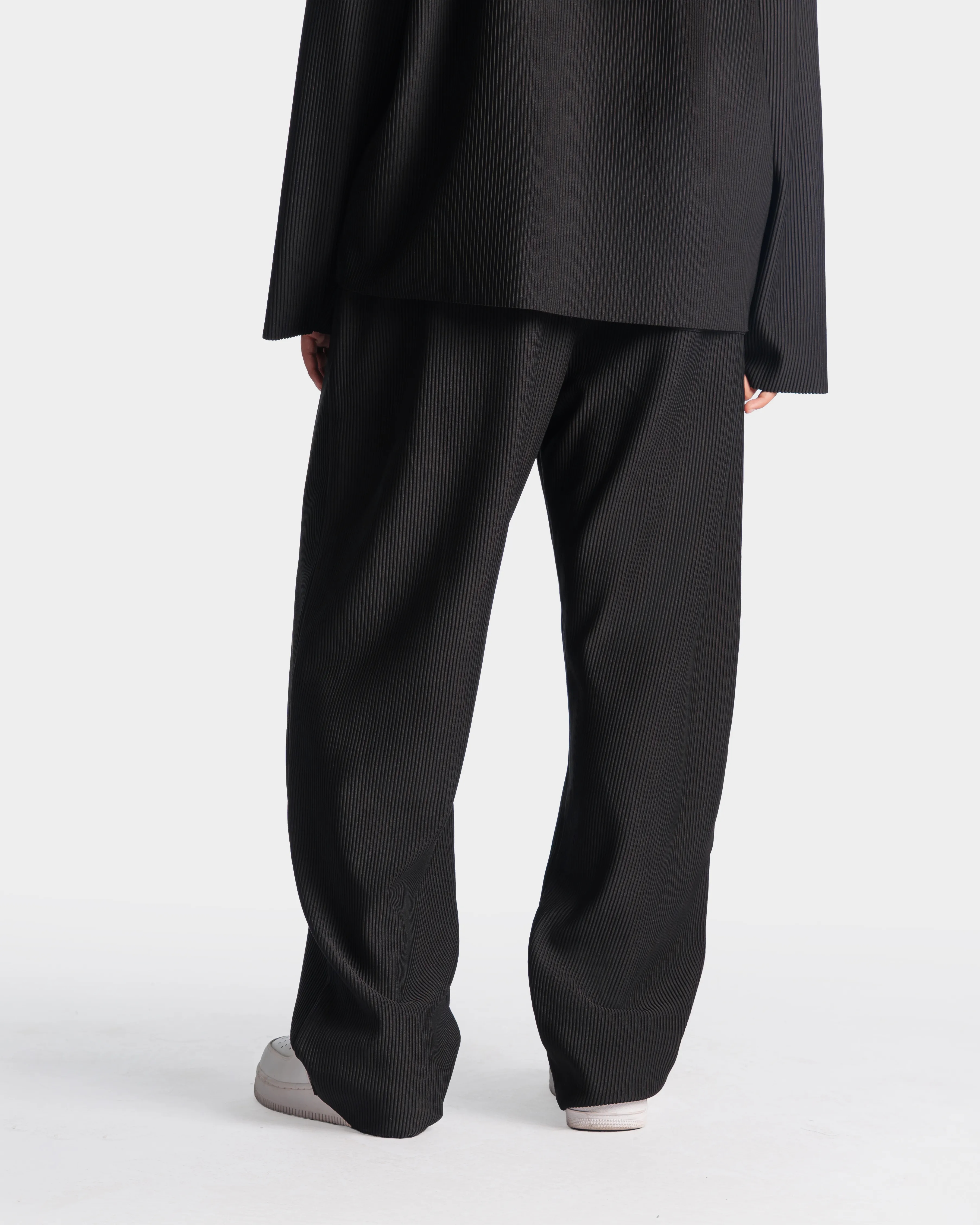 Essential Pleats Pant - Image 5