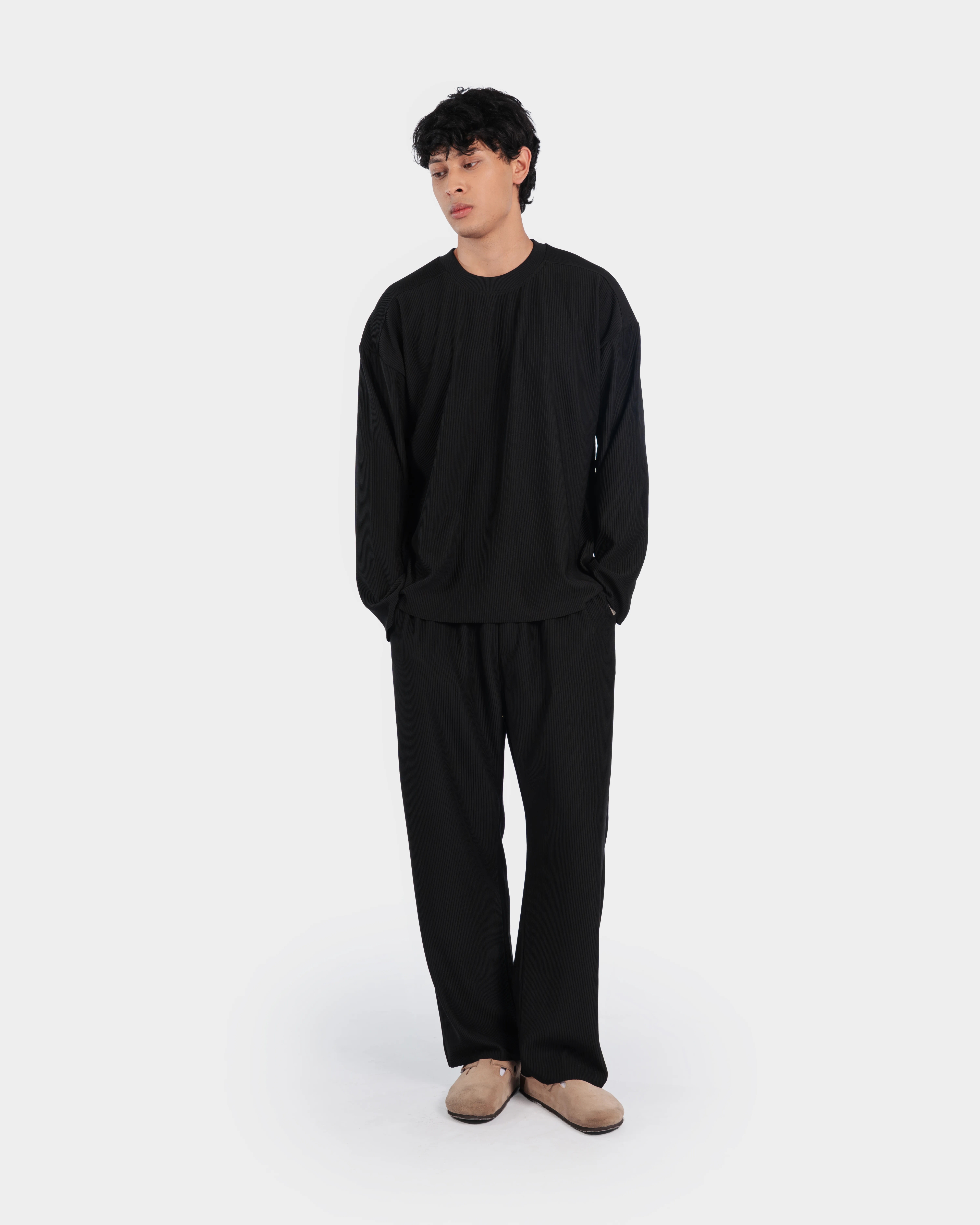 Essential Pleats Full Sleeve - Image 7