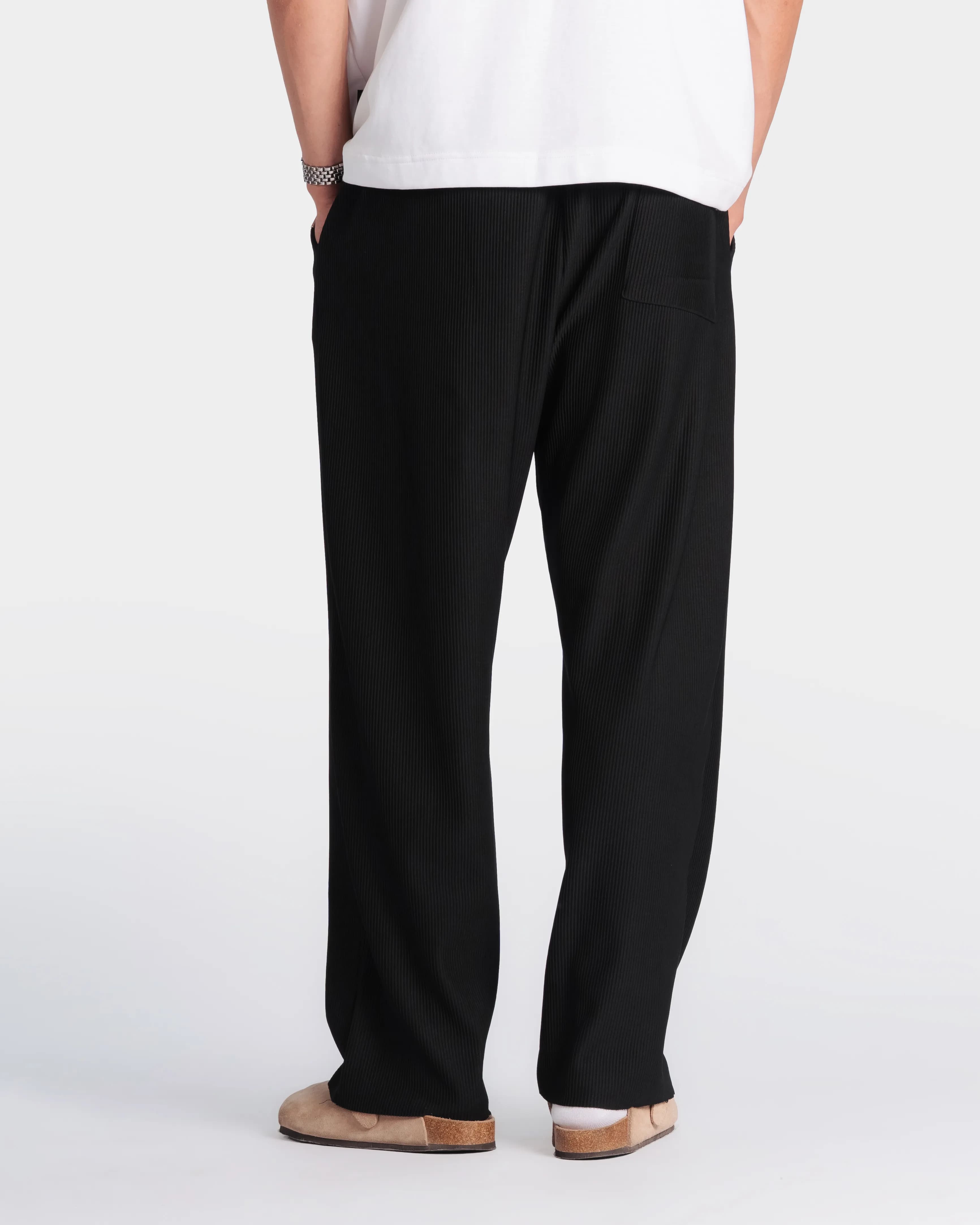 Essential Pleats Pant - Image 2