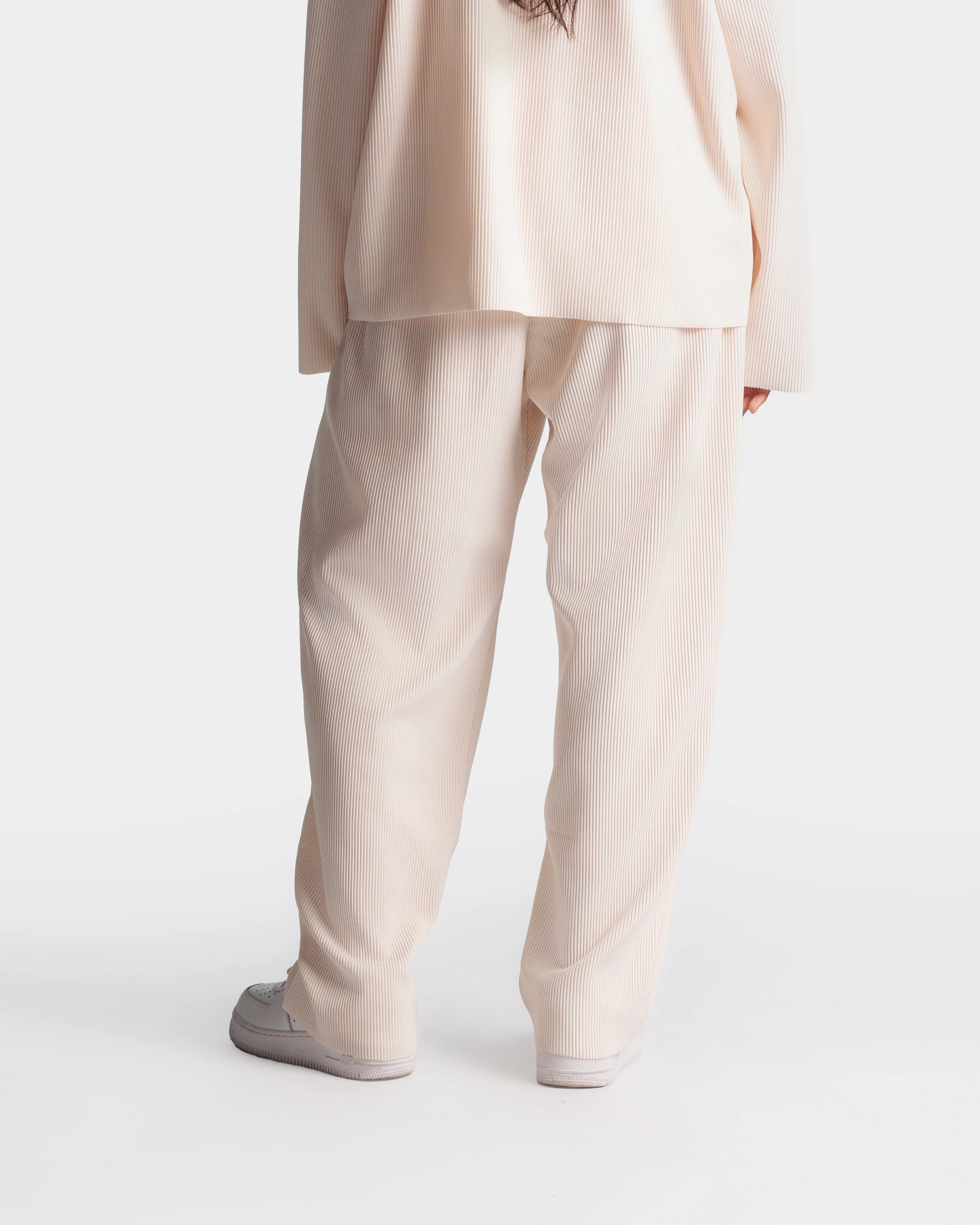 Essential Pleats Pant - Image 5