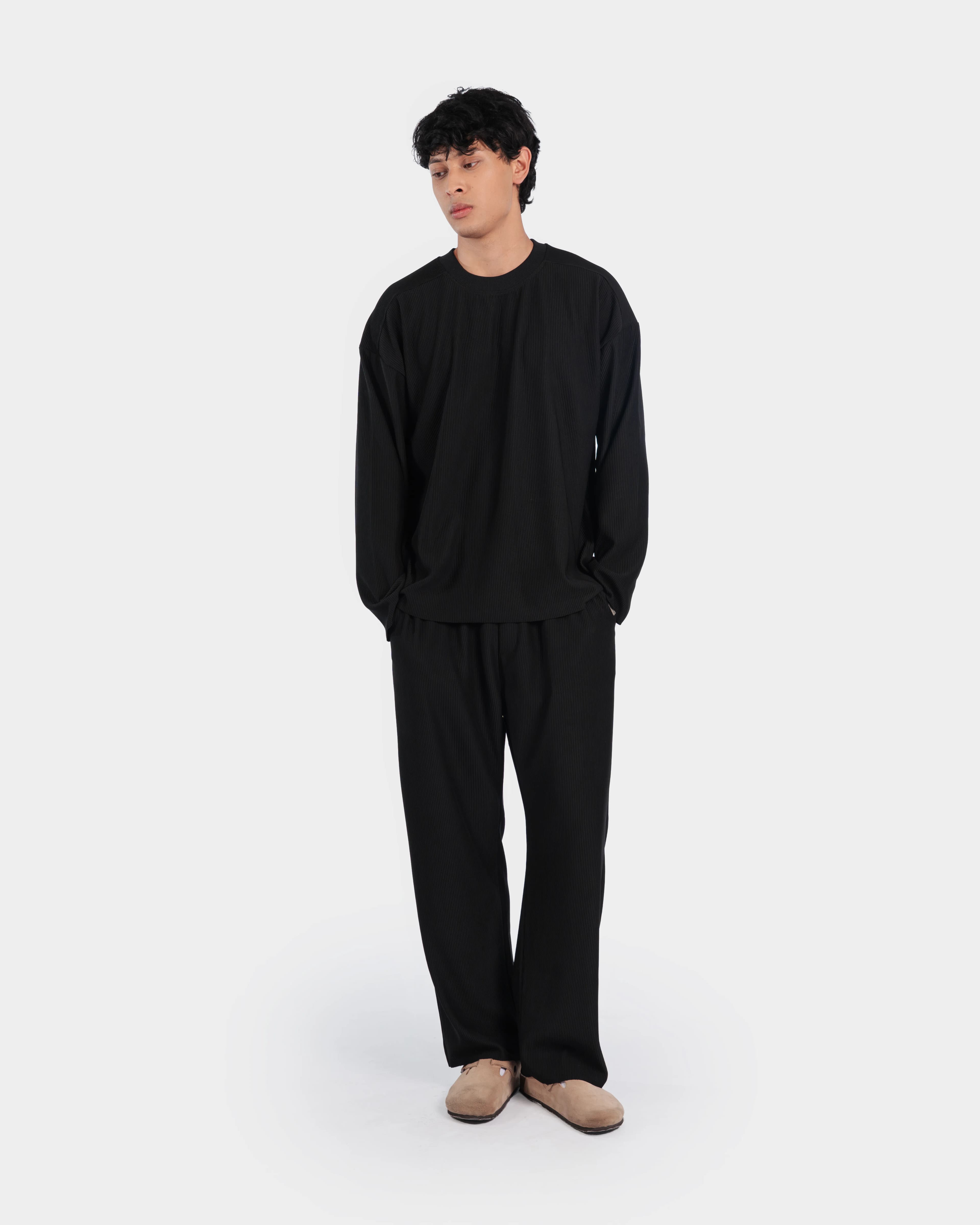 Essential Pleats Pant - Image 3